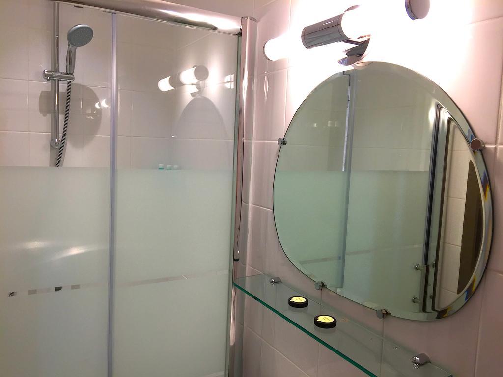 L'Estaminet Hotel Mazille Room photo